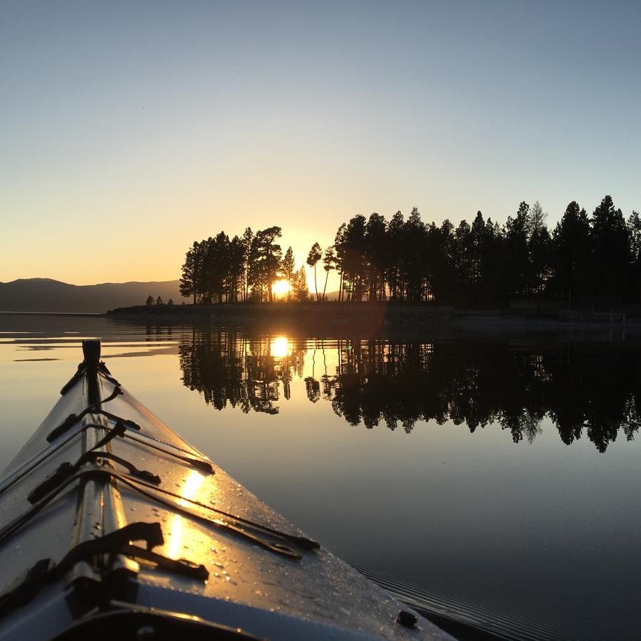 Flathead Lake Resort Woods Bay エクステリア 写真